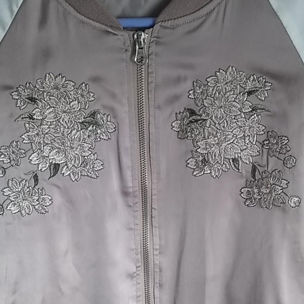 Bomber Jacket - Picture 3 of 8